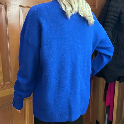 Tahari Cashmere Sweater.