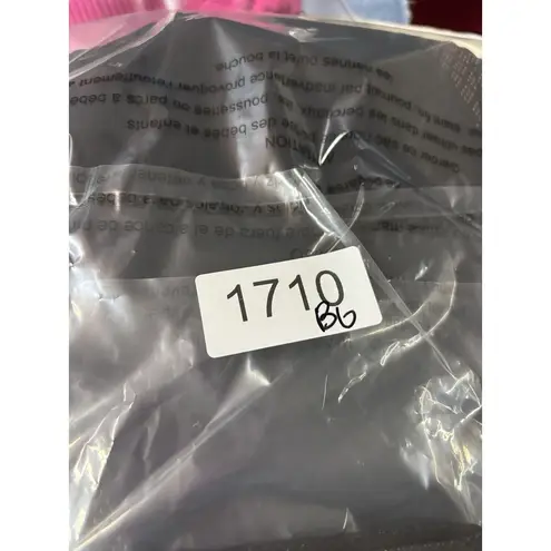 Lululemon Mapped Out High