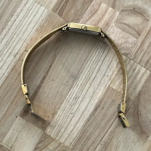 Seiko Ladies Watch Gold Plated Rectangular Dial Gold Tone Dial Hands Bracelet