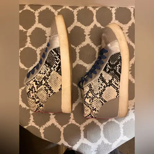 Circus by Sam Edelman Blue and Silver Snake Print Sneakers 6 metallic skin