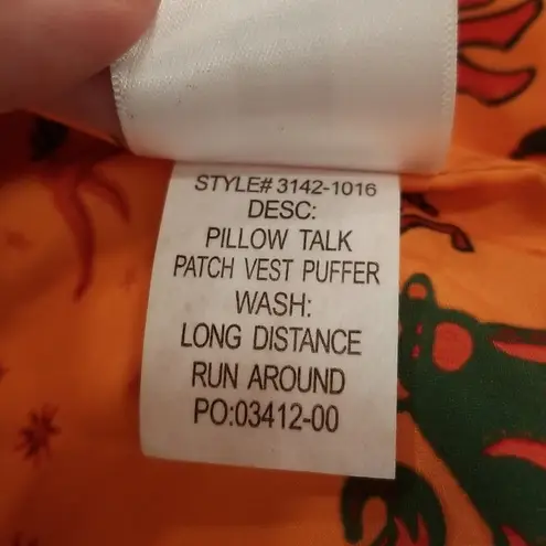 💕MOTHER💕 The Pillow Talk Patch Puffer Vest Long Distance Run Around Large NWOT