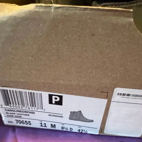 CLARKS Caroline Orchid Boots Size US Womens 11 M / Eur 42.5 New in Box MSRP $110 Black