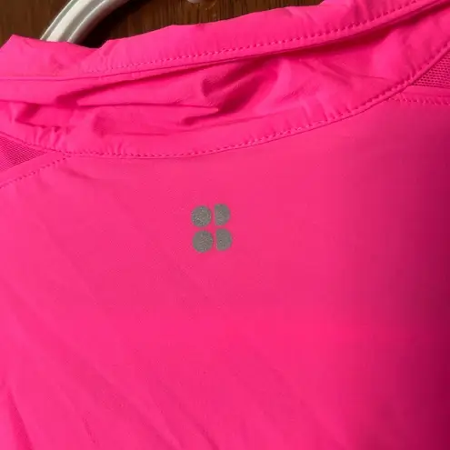 Sweaty Betty  Neon Pink training day half zip pullover jacket size 6