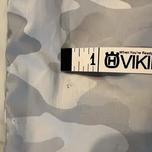 Zenergy Chico's 2 Piece Set Pants & Jacket 8/10 Gray Camouflage Outfit Chicos Size undefined