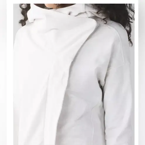 Lululemon  Wrap Up Jacket