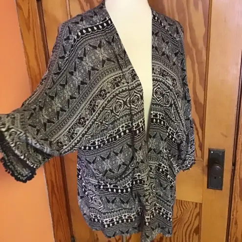 American Eagle  beachy ethnic vibes cover up