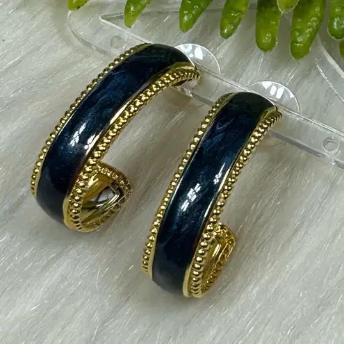 Vintage deep blue sparkles Gold tone hoop Earrings