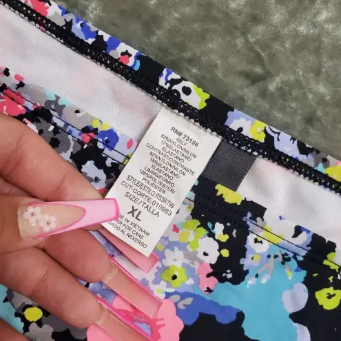 Kenneth Cole  Reaction Floral Bikini Bottoms