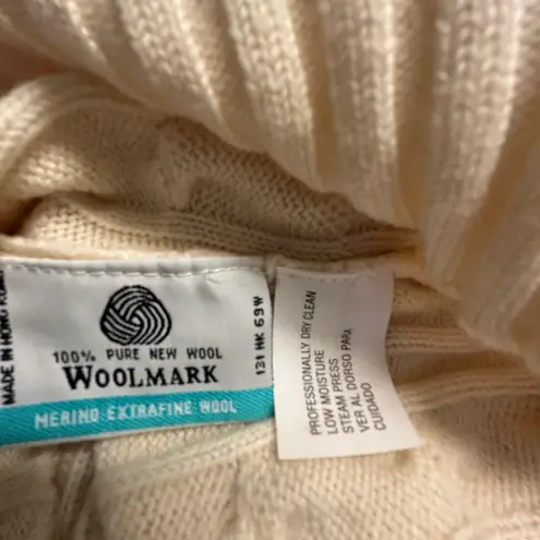 Jacqueline Ferrar Vintage Ivory Cable Knit Mock neck Sweater