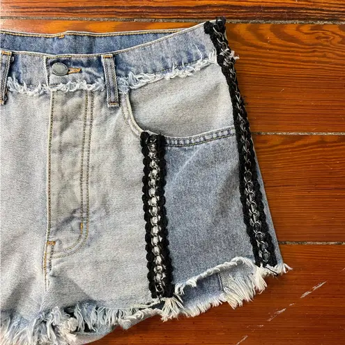 Carmar Patchwork & Chain Button Fly 2 Tone Denim Raw Hem Hippie Jean Shorts ~26 Blue