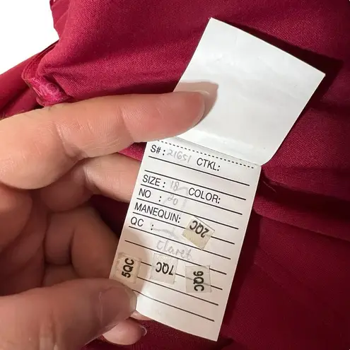 Morilee Madeline Gardner Formal Maxi Dress Sweetheart Flutter Sleeve Bridesmaid Red Size 18