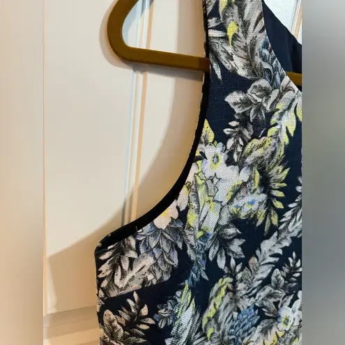 Skies Are Blue Sleeveless Floral Shift Dress