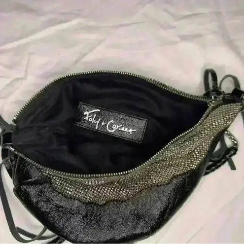 Metallic Silver & Black Purse Hobo Bag Chain Strap & Tassel Detail