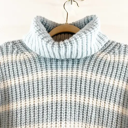 Caslon  Striped Shaker Stitch Long Sleeve Turtleneck Pullover Sweater Blue Small