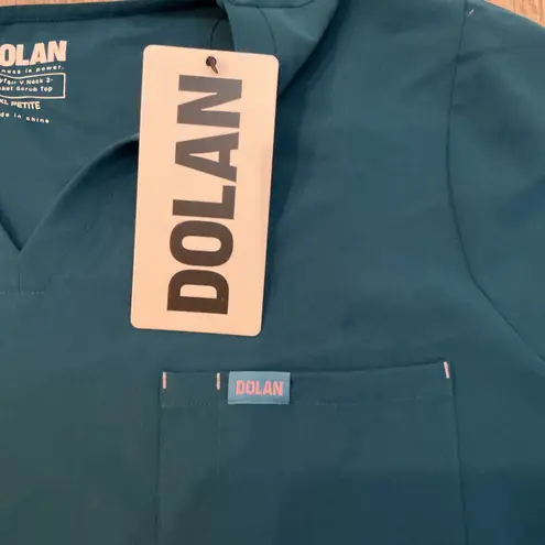 NWT Dolan Scrub Top V
