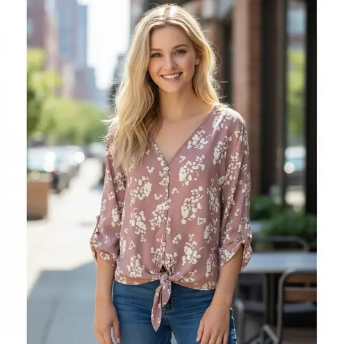 West Kei NEW Womens S Button-Down Blouse Flowers Print V-Neck Tie Front Boho