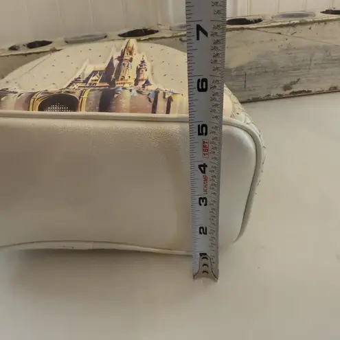 Lounge Fly NWT Disney Parks Mini Backpack Gold Cinderella Castle 50th Anniversary