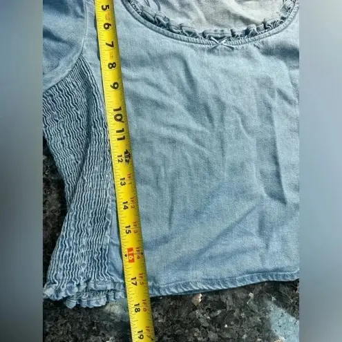 Levi's Levi’s | Light Indigo Louise Short Puff Sleeve Hey Friend Crop Top Blouse Size L