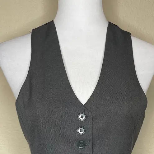 Zenana Outfitters Grey Button-Front Vest Size M Workwear Business Attire