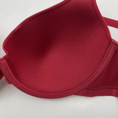Danskin  Intimates 40D Push Up Soft Lift Bra Lined Underwire Red Adjustable
