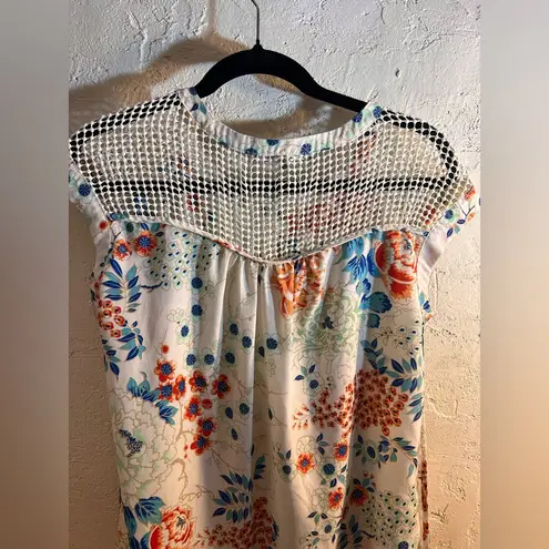 Daniel Rainn Orange and Blue Asymmetrical Cap Sleeve Blouse w crochet accents - Image 8