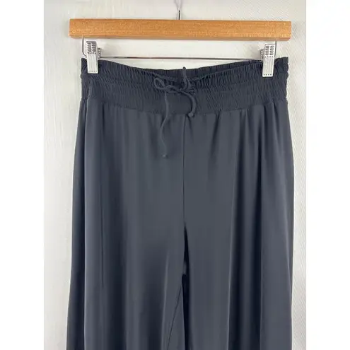 Women’s Lululemon Size 4 Black Wide Leg Pants