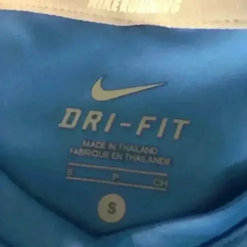 Nike  Run blue Dri fit workout shirt sz S