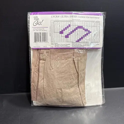 On The Go Hosiery Control Top Pantyhose Panty Hose Stockings Size 2 Nude New