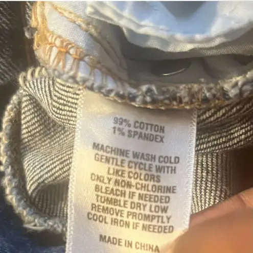 Wonderly Plus Size High Rise Cropped Straight Blue Raw Hem Distressed Jeans 22W