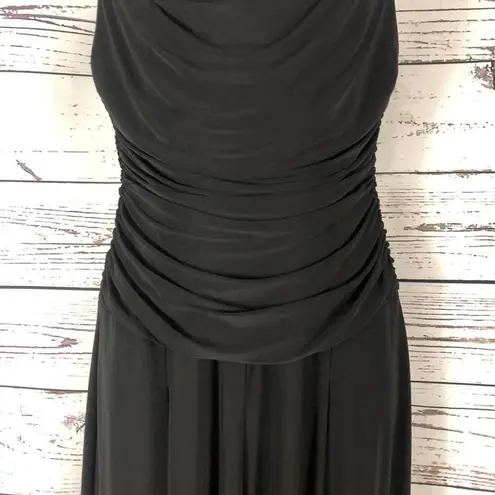 R & M Richards Dressy Cowl neck sleeveless wide legged jumpsuit in black size 6