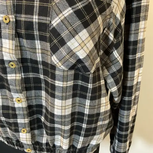 Neon Soul 16. Plaid Button Down Long Sleeve Black and White Top Size XL