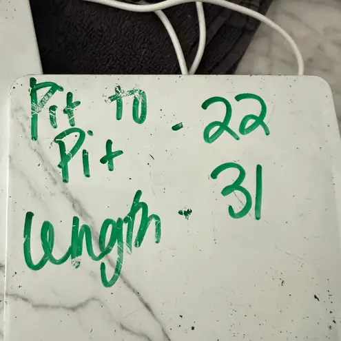 Hellcats Adult XL White Red America’s Sweetheart Ringer Tee