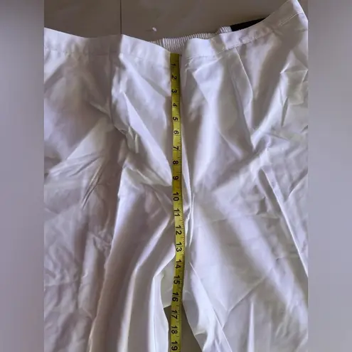 Alfred Dunner Women's White Flat Front Elastic Back Size 22 W