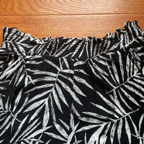 For Days Black and White Palm Shorts size small