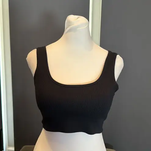 Women’s Black Activewear Set 2 Workout Tops & Leggings Size M NEW Size M