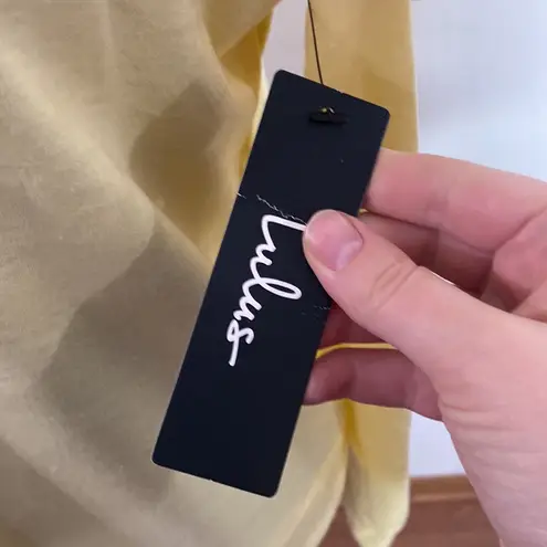 Lulus Kady Light Yellow Ruffle Cold Shoulder Long Sleeve Sweater Top size M Size M