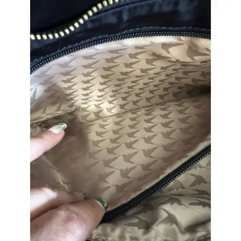 Lo & Sons O.G. 2 Women’s Large Laptop Side Shoe Pocket Messenger Strap Bag Black