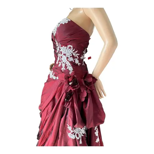Burgandy Ball Gown Sweetheart Beading Long Taffeta Quinceanera Dress size Medium
