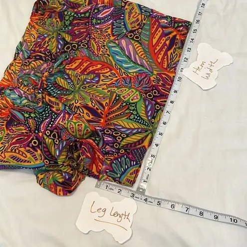 Live 4 Truth NWT szS Colorful Leaf Print Two-Piece shorts with tube top set