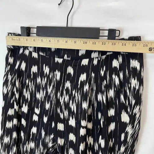 Parker Silk Pants Womens Size 6 Tapered Rouched Ankle Black White Abstract Print