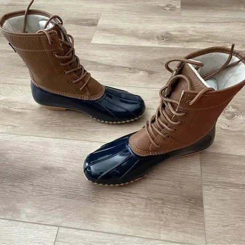 Jambu JBU by Women's Navy/Tan Lace Up Maplewood Waterproof Duck Boots sz 8