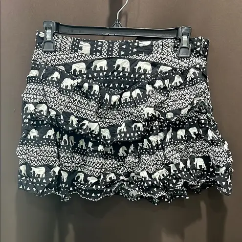 Bethany Mota Black and White Elephant Mini Skirt, Size M