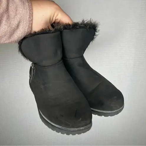 London Fog | Black Slip On Snowboot 8.5 Fur Lined Fuzzy inner