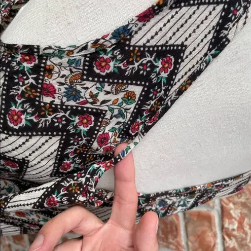 VERO MODA boho chevron & floral print tank top / L / Excellent condition