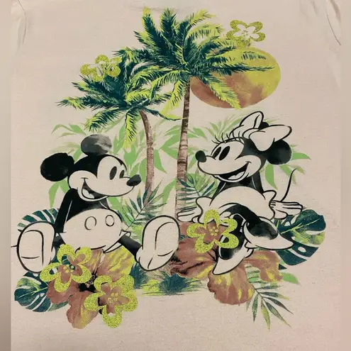 Disney ’s Crop Top Tropical T-Shirt