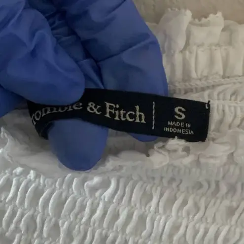 Abercrombie & Fitch Abercombie and Fitch White Smocked off-the-shoulder‎ Top