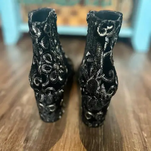 ALDO  Sequin Gold Silver Brocade Heeled Ankle Booties Size 8.5