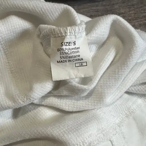 Boutique Waffle Knit White Pullover Top Womens S Exposed Seam Cotton Blend Crop Shirt
