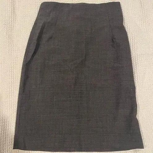 Babaton Aritiza  Walt Skirt in grey