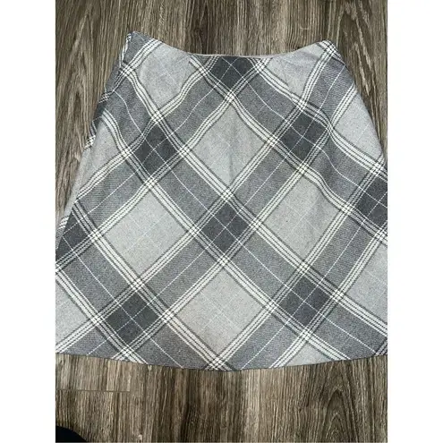 90’s Vintage grey wool plaid skirt B.Moss Clothing Company Gray Size 6